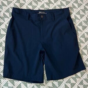 32 Degrees Men's Stretch Performance Dark Navy Shorts - Size 32